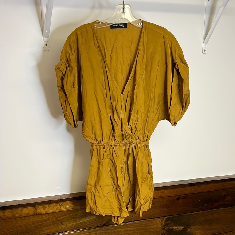Museum Gold‎ Romper- XS